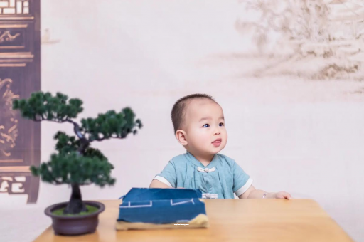 泰兴怀孕为啥肚子会长毛